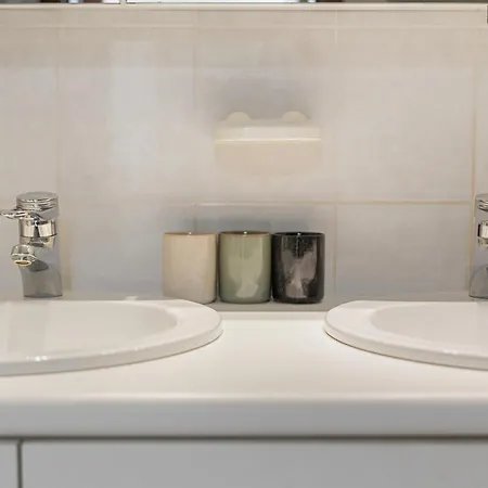 Roanne Appartement *